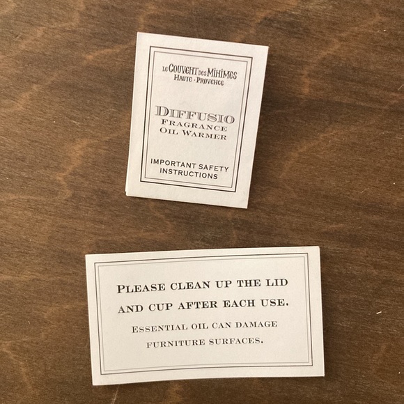 Bath & Body Works Le Couvent Des Minimes Diffusio Fragrance Oil Warmer - Picture 6 of 12